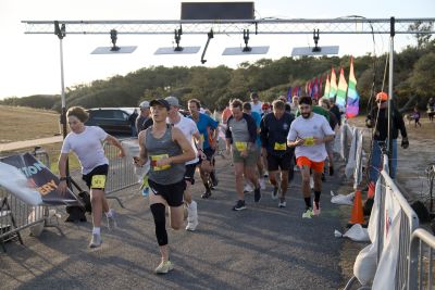 2024 Outer Banks Half Marathon Start